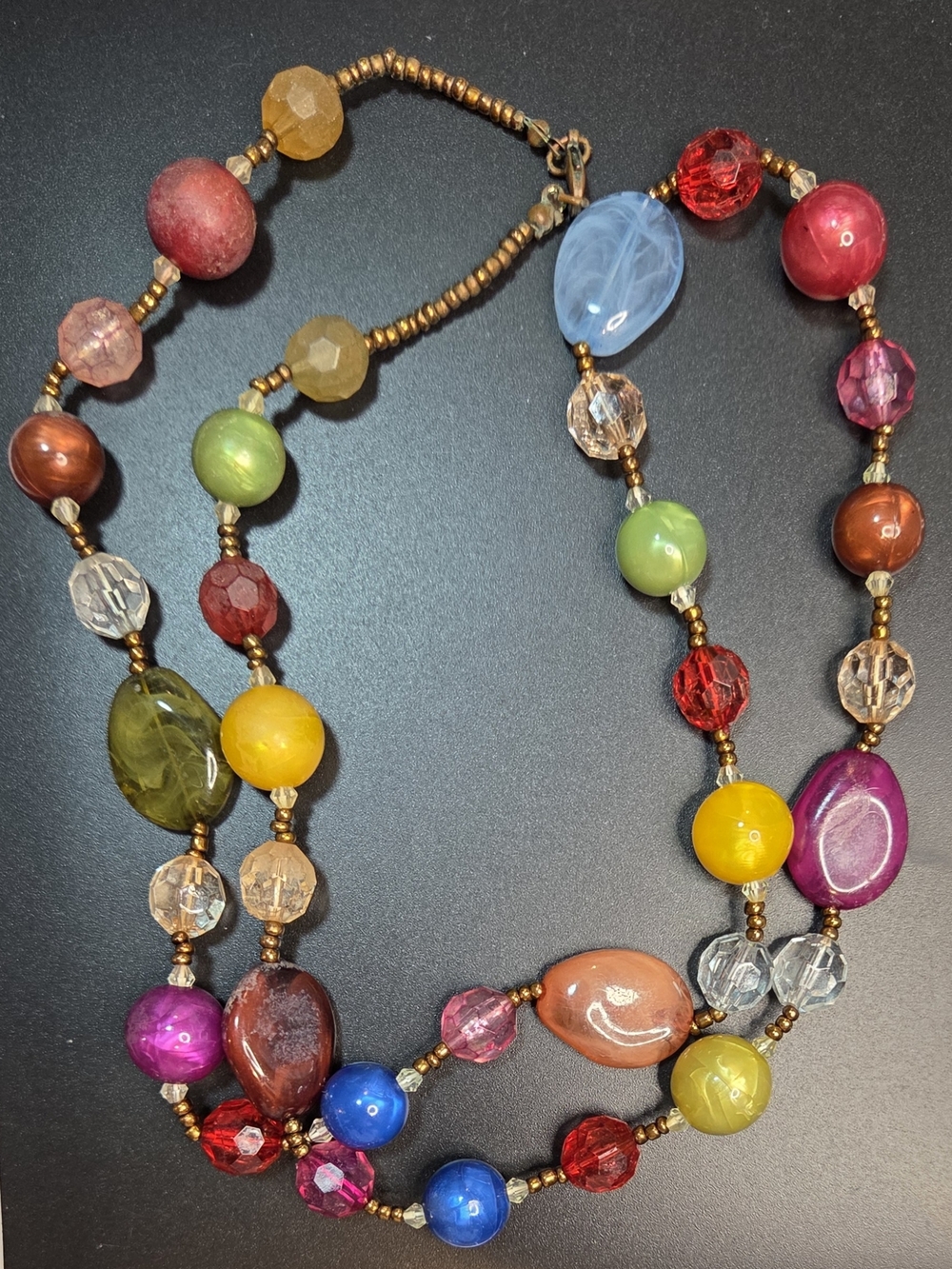 Vintage Multicolor Beaded Matinee Length Necklace.